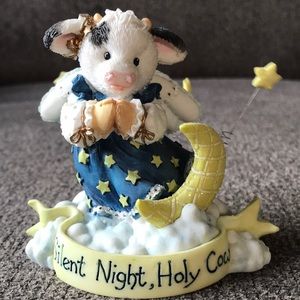 Mary’s Moo Moos—Silent Night Holy Cow